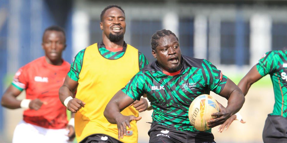 Shujaa forward Alvin Otieno charges past teammate Nelson Oyoo (left) during their training session on January 11, 2023 at Ruaraka, KCB Sports Club, Nairobi./Courtesy