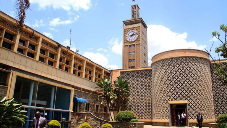 Public officers to declare spouses’ income and assets