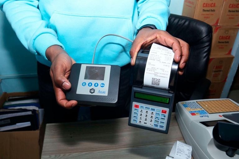 Traders without digital ETRs to incur higher tax