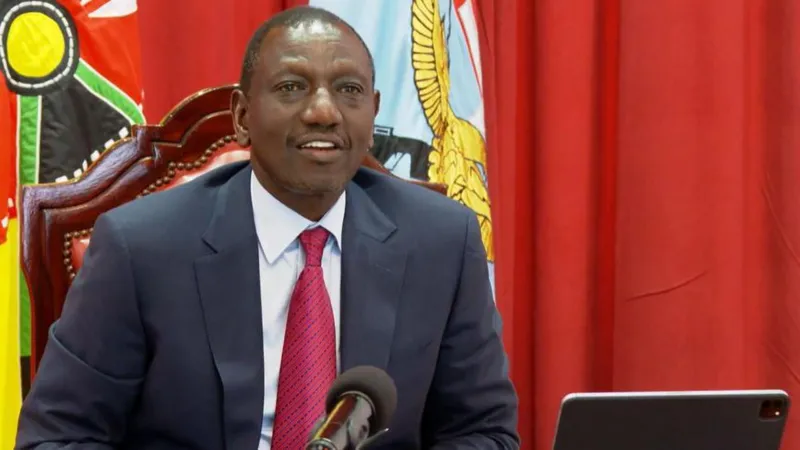 Kenyan president takes on online army in historic engagement