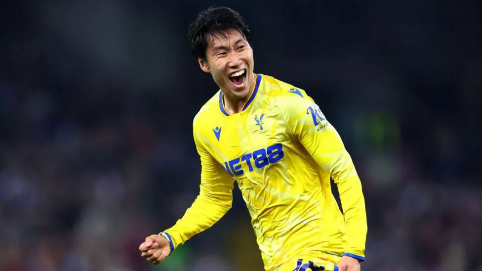 Palace progress in EFL Cup after win at Villa Park