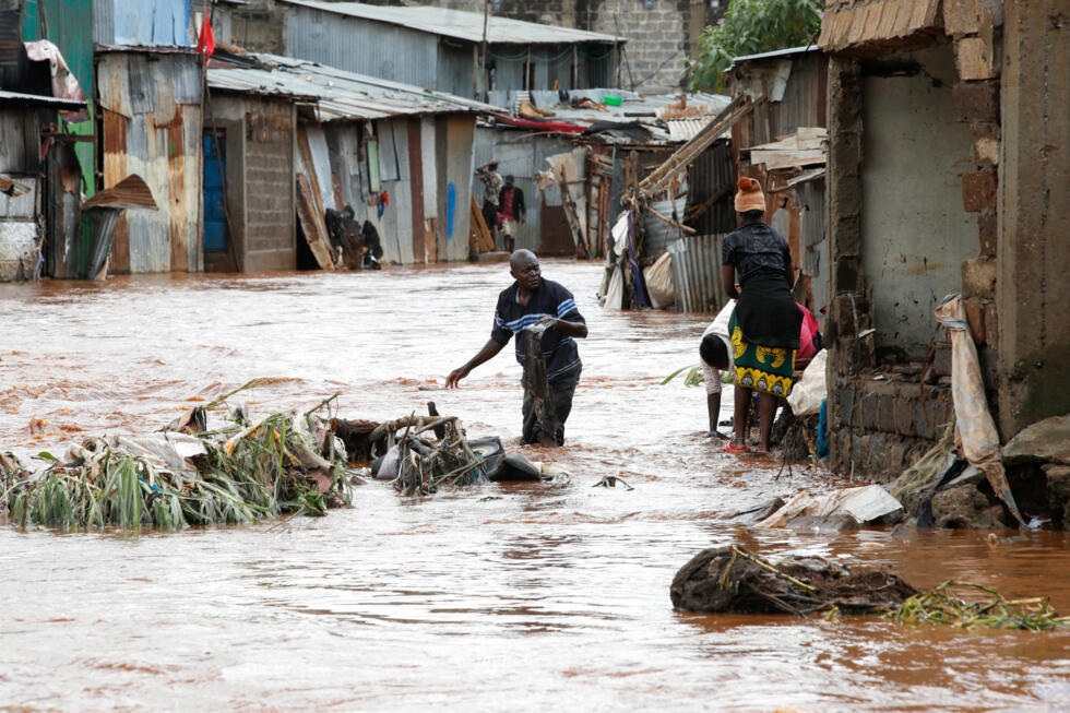 Govt warns of heavy rainfall, flood risks through March 24