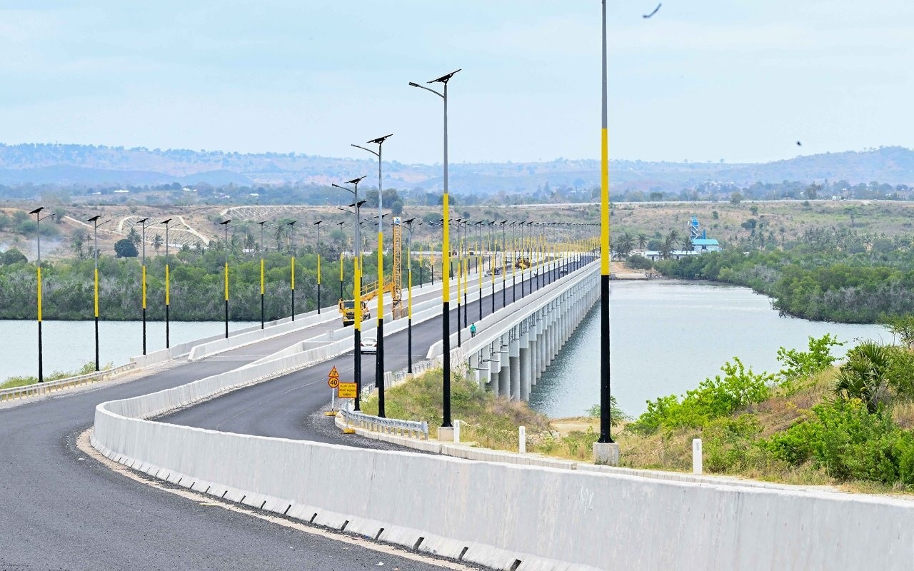 Questions over how NLC approved KSh 1.14B compensation to one entity for Likoni Bridge project land