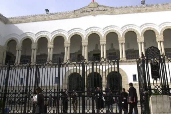 Tunisia jails migrant rights activist Saadia Mosbah to 8 years