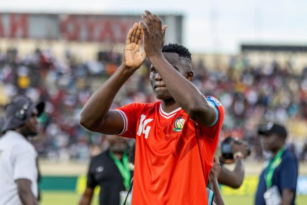 Wanyama advices Olunga amid rising criticism from fans