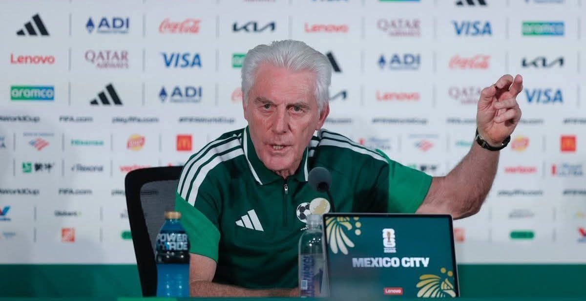 South Africa head coach Hugo Broos